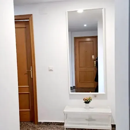 Acogedor Монкофар